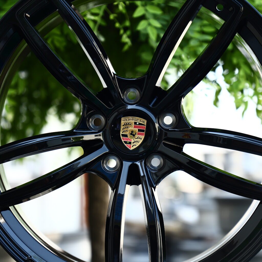 Gloss Black 5-Spoke Forged Wheels – Porsche 911 Turbo S Fitment (18-20in, 5x130) view 4
