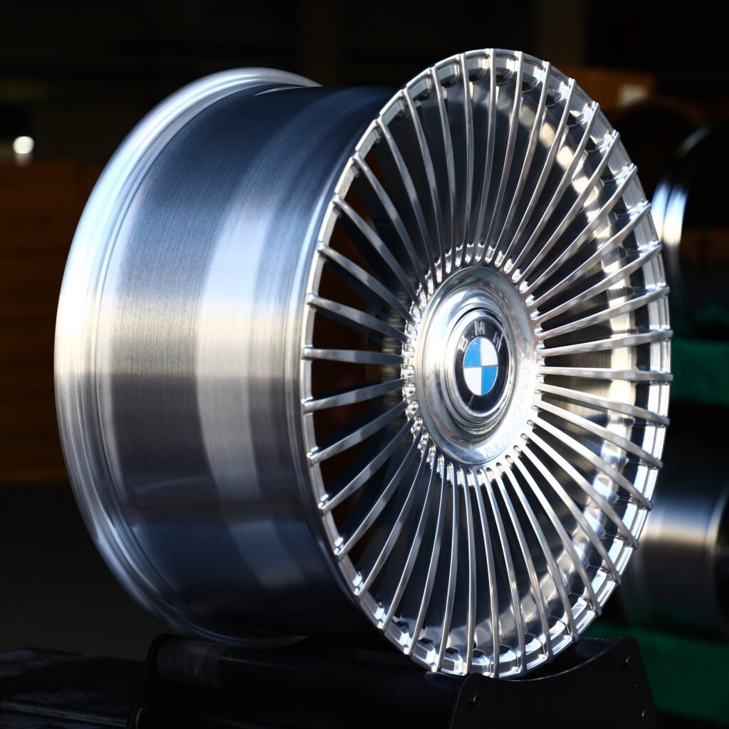 BMW Style 866M High-Gloss Brushed Silver Multi-Spoke Forged Wheels – BMW i7 Fitment (19-22in, 5x112) view 3