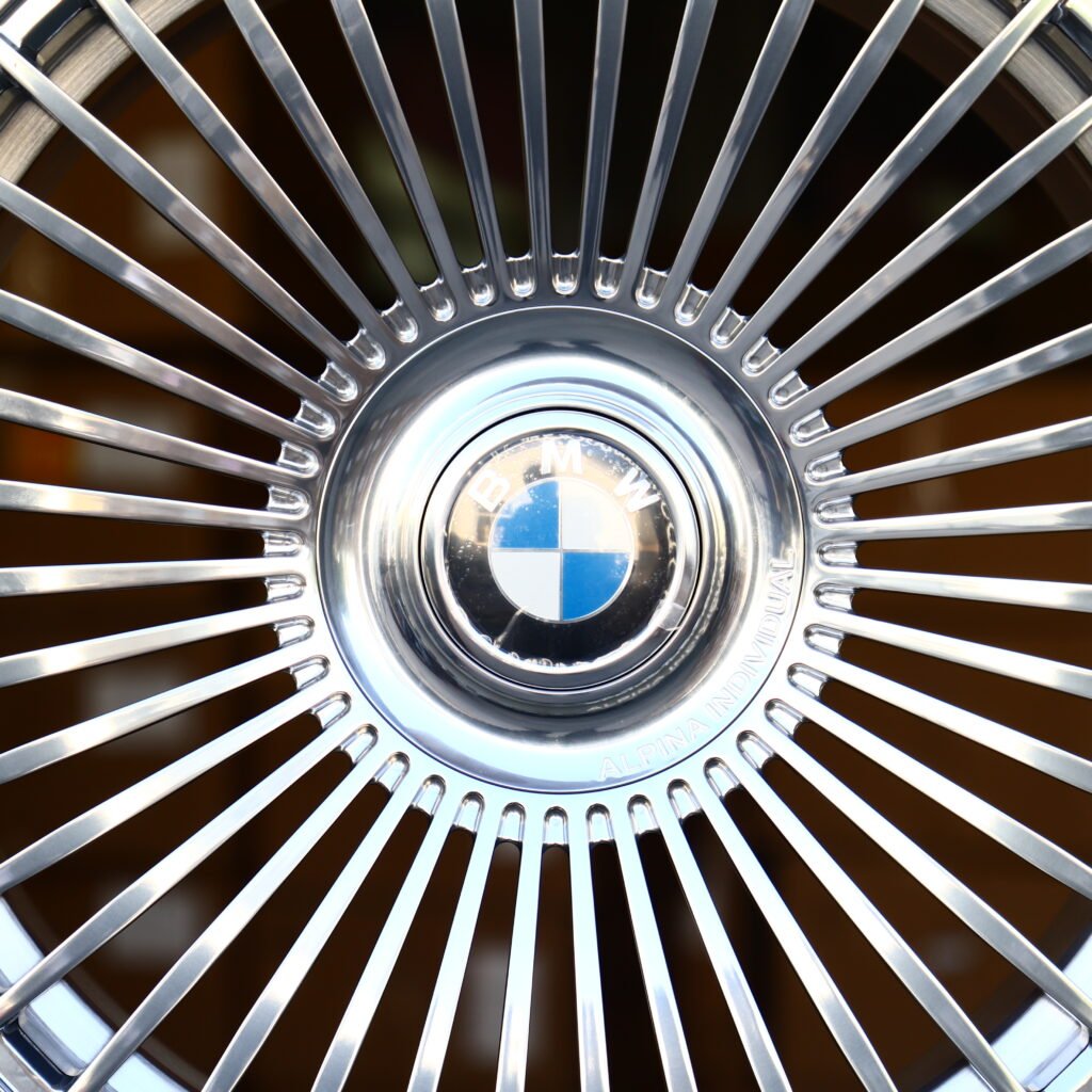 BMW Style 866M High-Gloss Brushed Silver Multi-Spoke Forged Wheels – BMW i7 Fitment (19-22in, 5x112) view 4