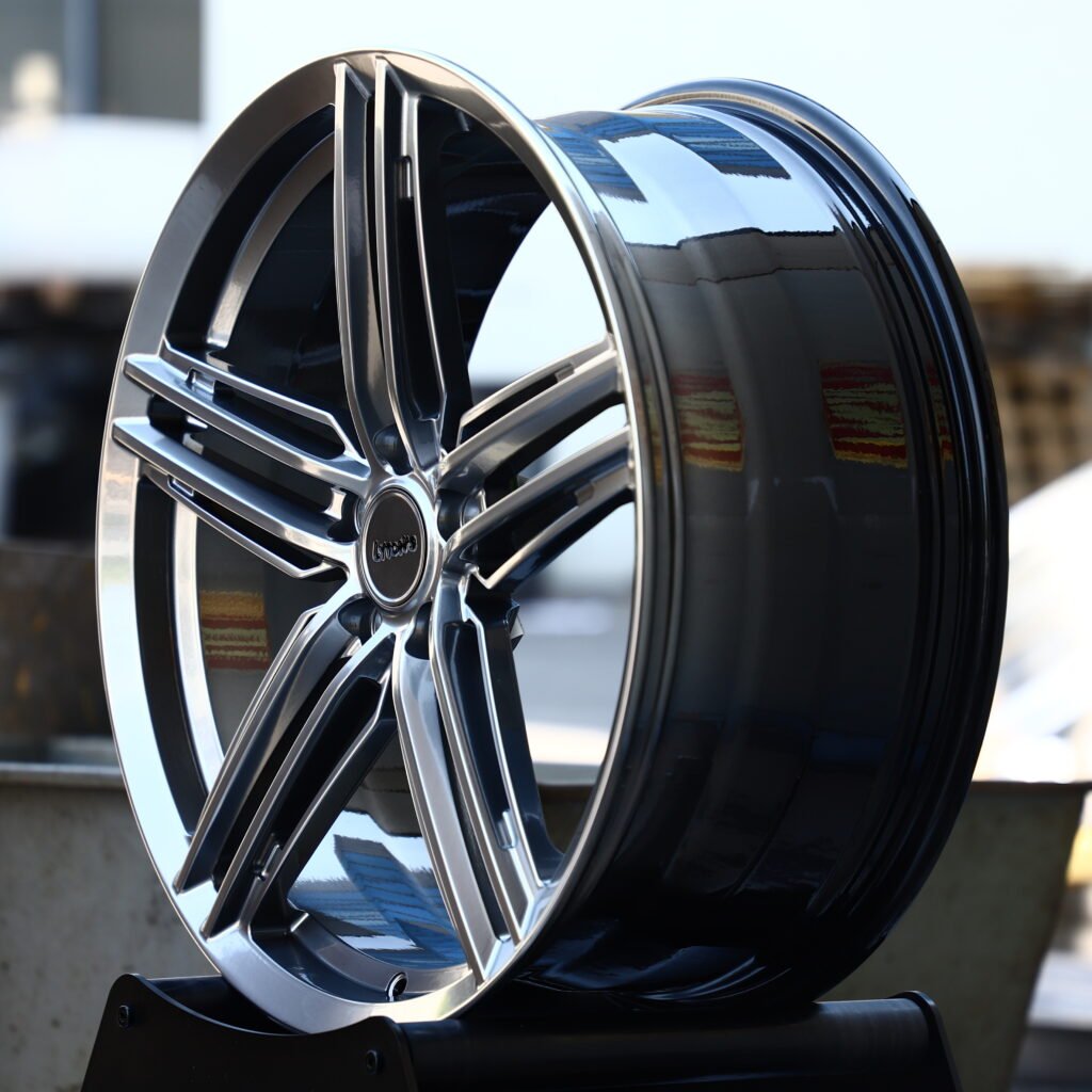 Metallic Gray 5-Spoke Y-Design Forged Wheels – Audi RS5 Sedan Fitment (19-22in, 5x112) view 3