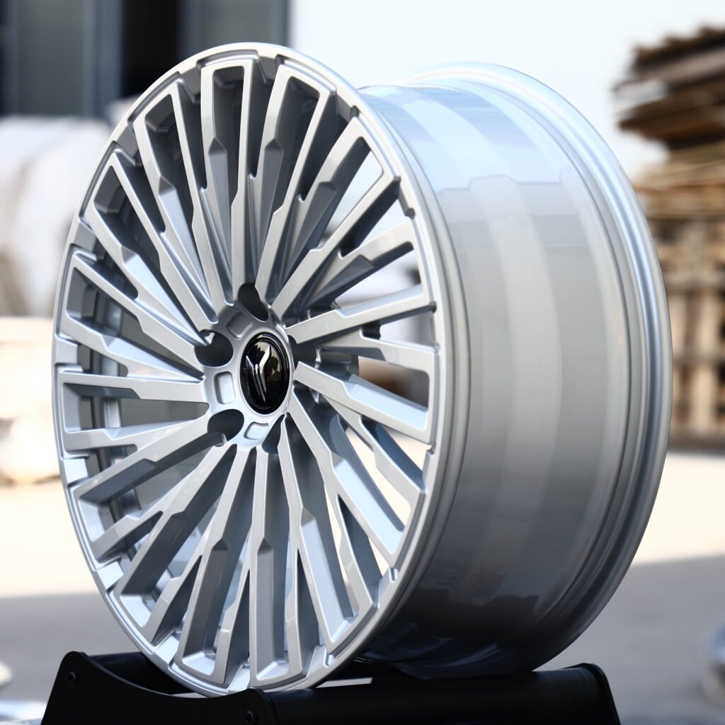 VOYAH Gloss Silver 15-Spoke Forged Wheels – Tesla Model Y Performance Fitment (19-21in, 5x114.3) view 3