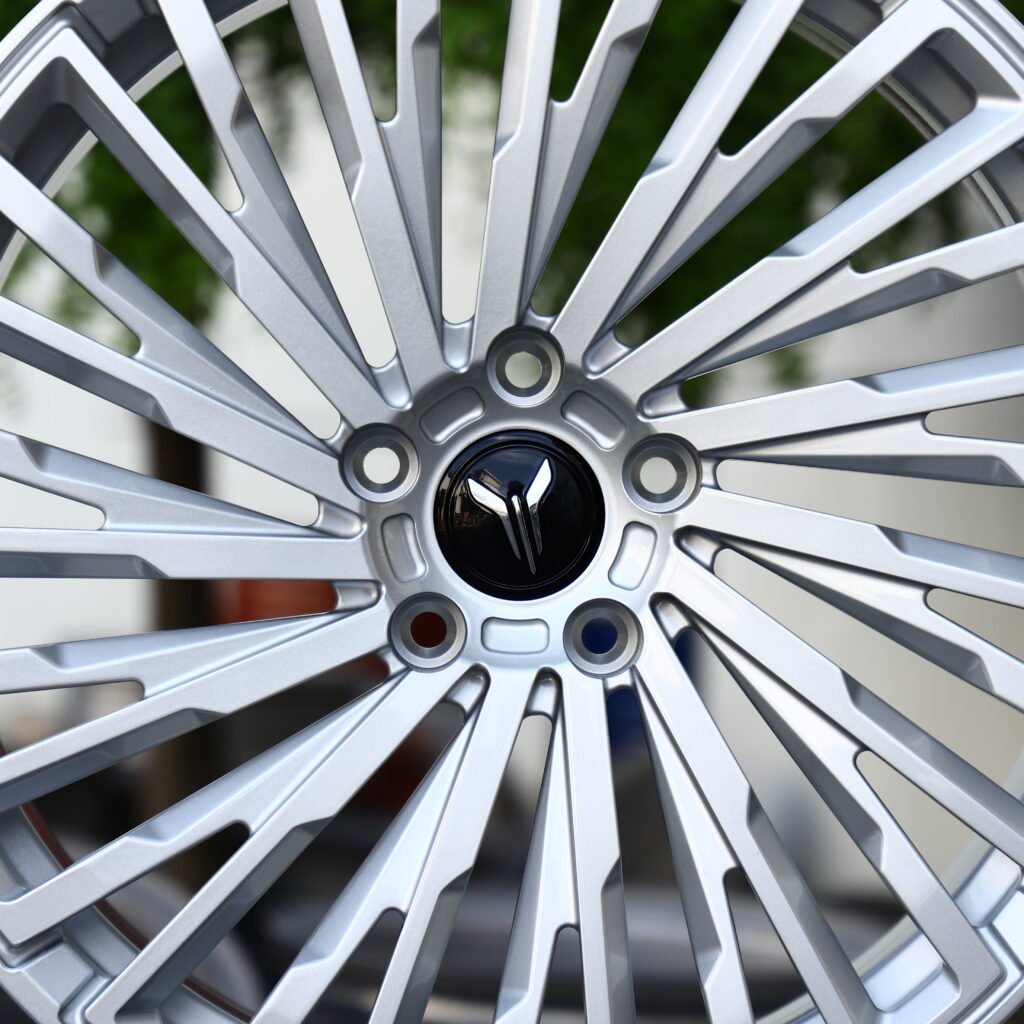 VOYAH Gloss Silver 15-Spoke Forged Wheels – Tesla Model Y Performance Fitment (19-21in, 5x114.3) view 4