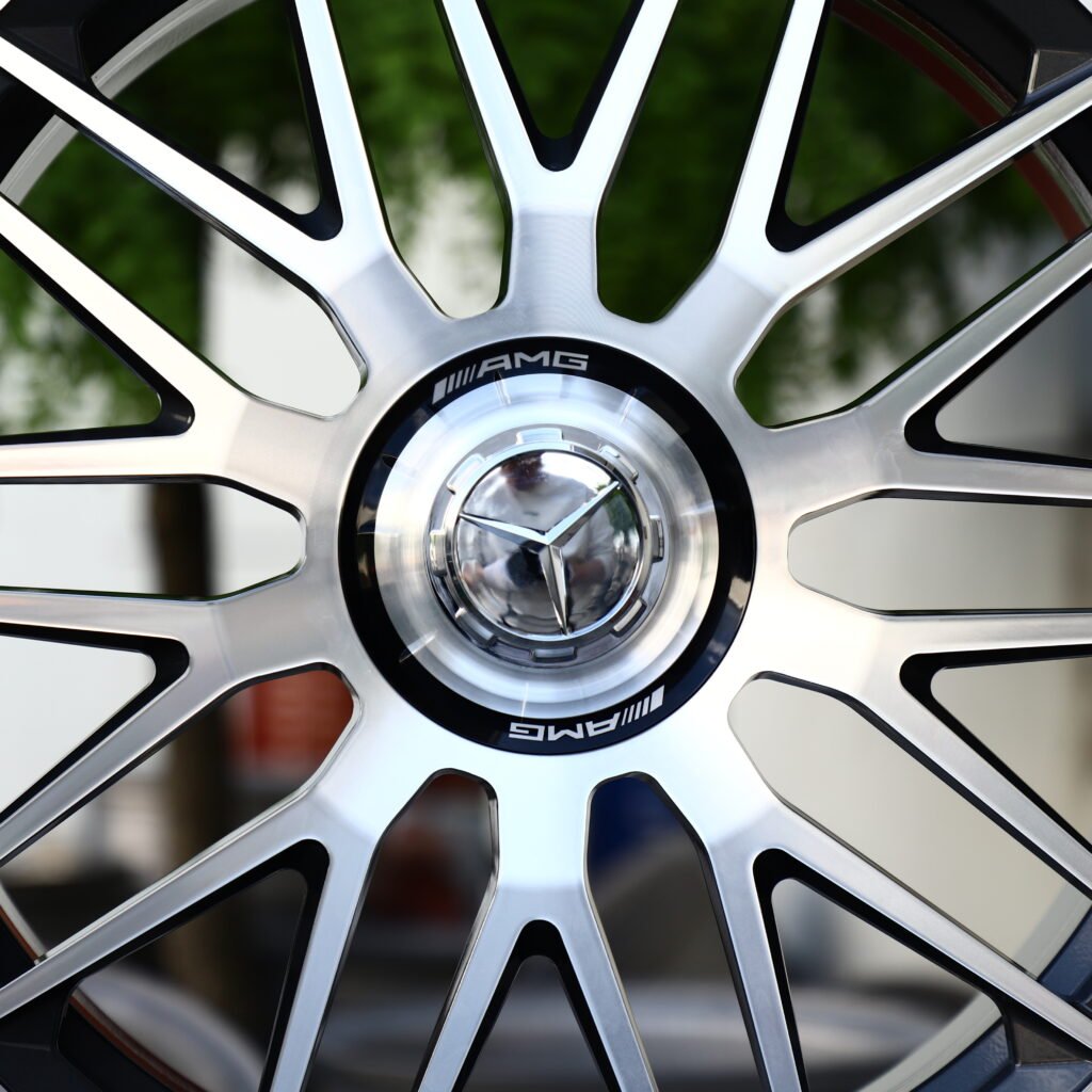 Machined Face 15-Spoke Forged Wheels – Mercedes-Benz S-Class Maybach Fitment (19-22in, 5x112) view 4