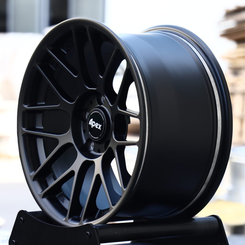APEX Matte Black 10-Spoke Y-Design Forged Wheels – BMW M3 CS Handschalter Fitment (19-21in, 5x112) – Design 2 view 3