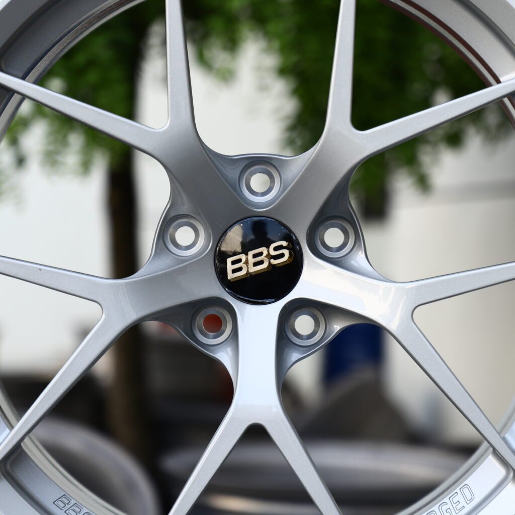 BBS CI R Brushed Silver 5-Spoke Y-Design Forged Wheels – BMW M3 CS Handschalter Fitment (19-21in, 5x112) view 4