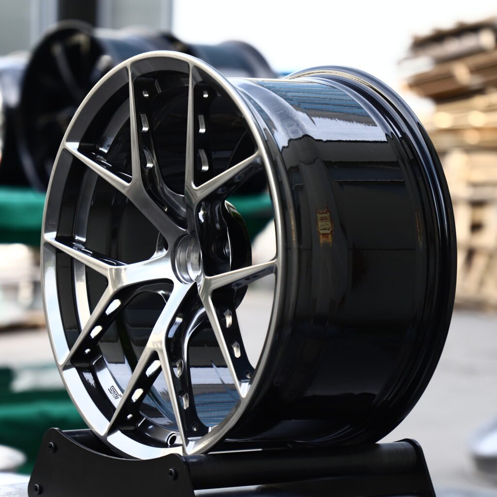 BBS FIR Metallic Gray 5-Spoke Y-Design Forged Wheels – BMW M3 CS Handschalter Fitment (19-21in, 5x112) view 3