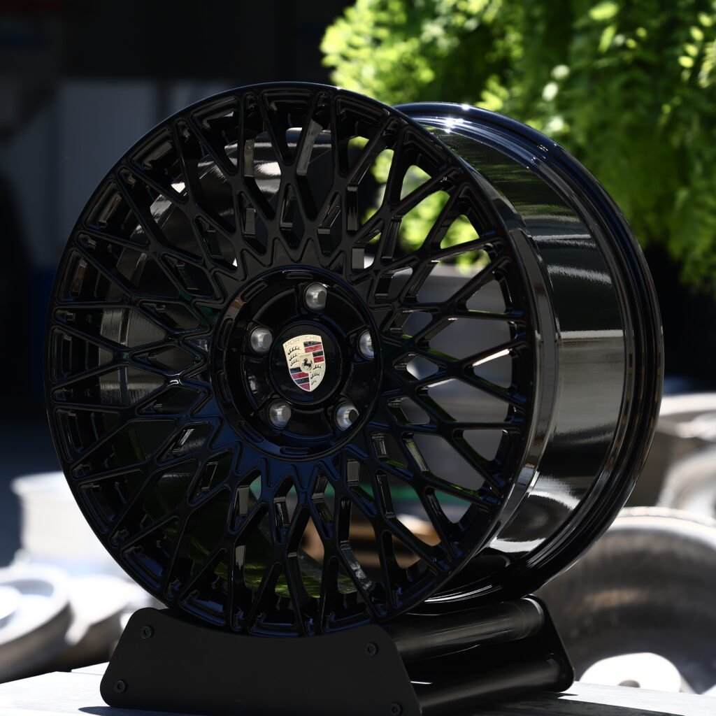 Gloss Black Mesh Multi-Spoke Forged Wheels – Porsche 911 Turbo S Fitment (20in, 5×130) view 2