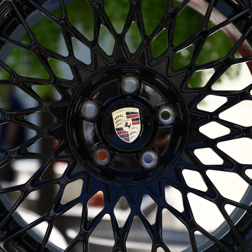 Gloss Black Mesh Multi-Spoke Forged Wheels – Porsche 911 Turbo S Fitment (20in, 5×130) view 4