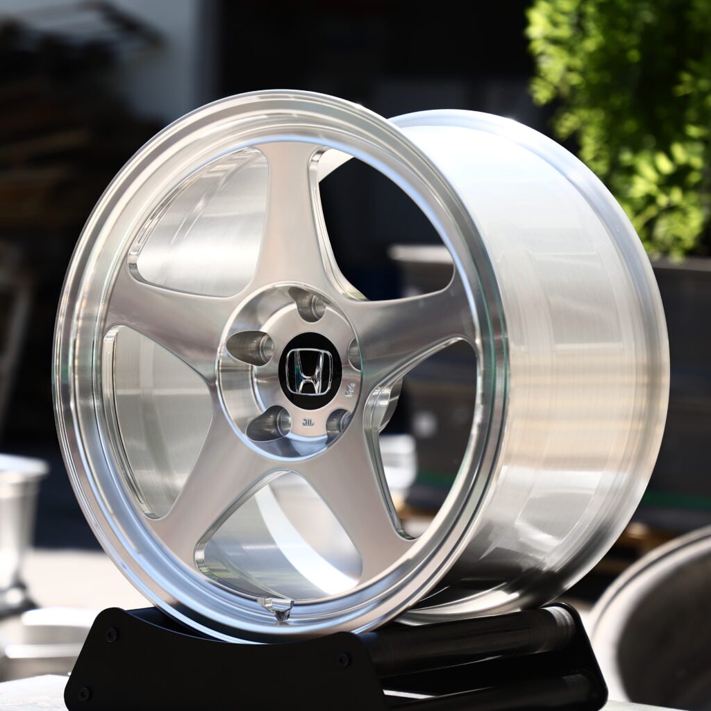 Honda Full Polished Silver 5-Spoke Forged Wheels – Honda NSX Tribute by Italdesign Fitment (18-21in, 5x120) view 3