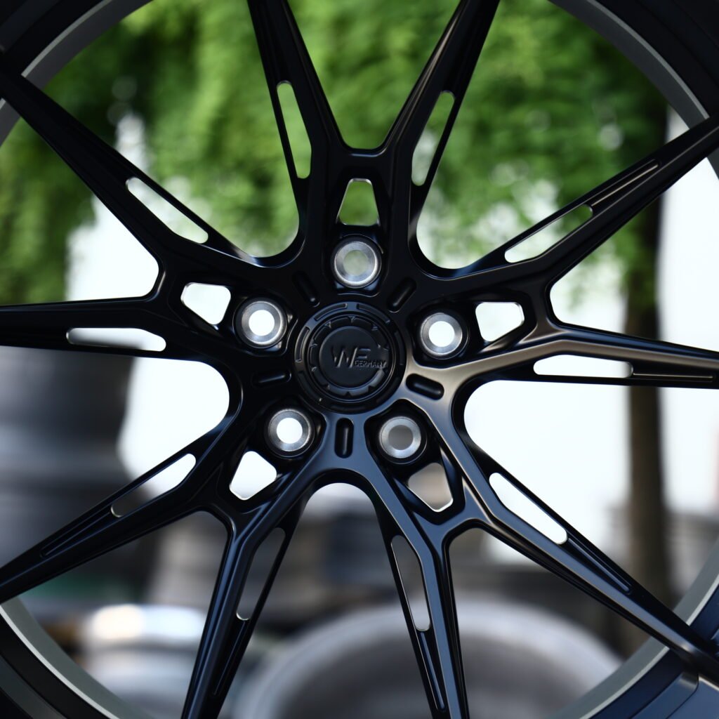 WF Machined Black 10-Spoke Y-Design Forged Wheels – BMW M3 CS Handschalter Fitment (19-21in, 5x112) view 4