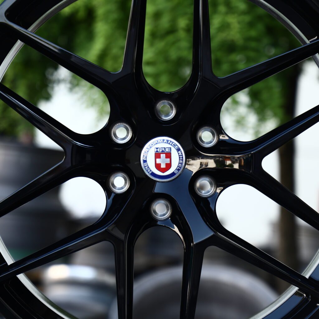HRE Gloss Black 6-Spoke Y-Design Forged Wheels – Land Rover Defender Octa Black Fitment (20-24in, 5x120) view 4