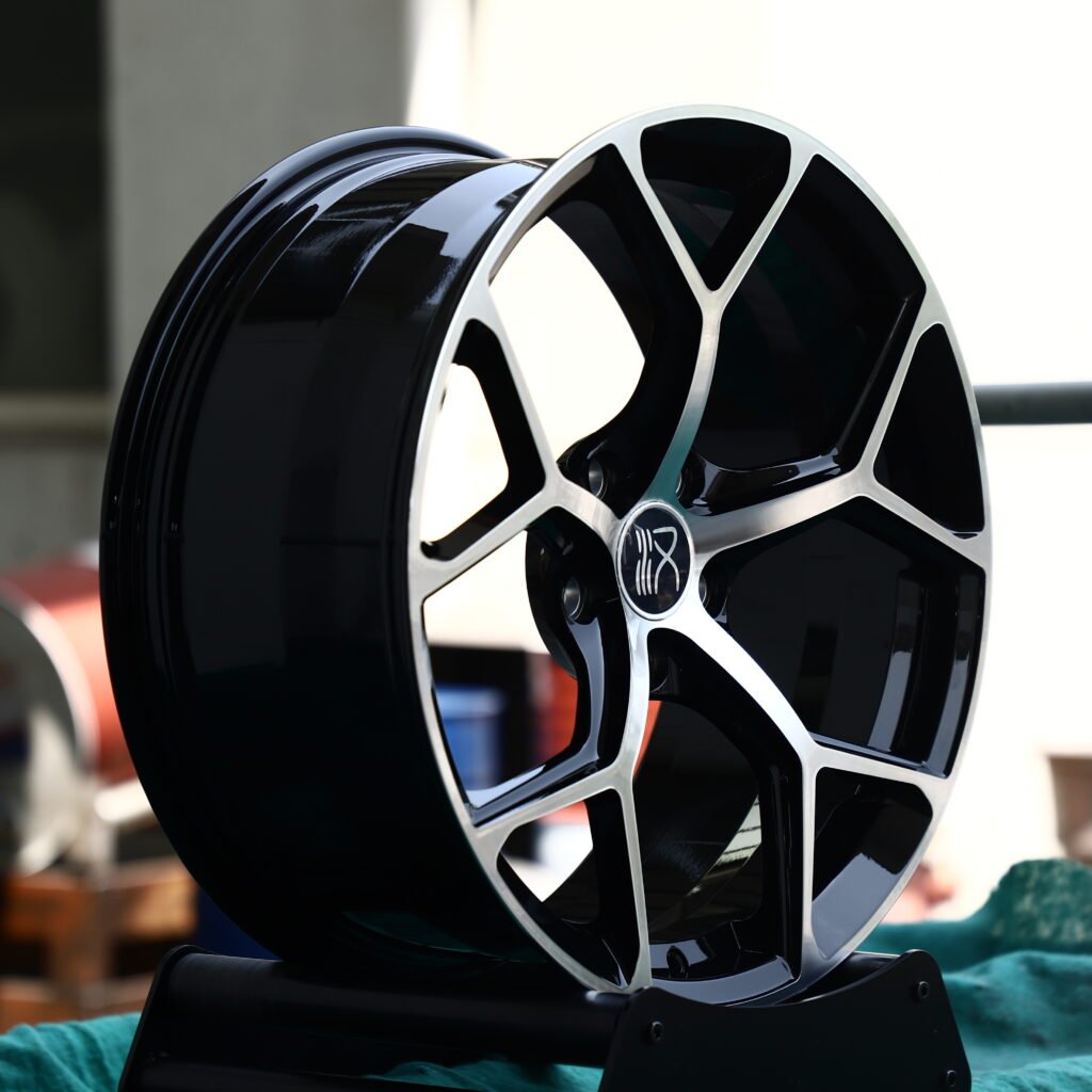 Machined Face 5-Spoke Y-Design Forged Wheels – Geely Xingrui L Plus Fitment (18-20in, 5x114.3) view 3