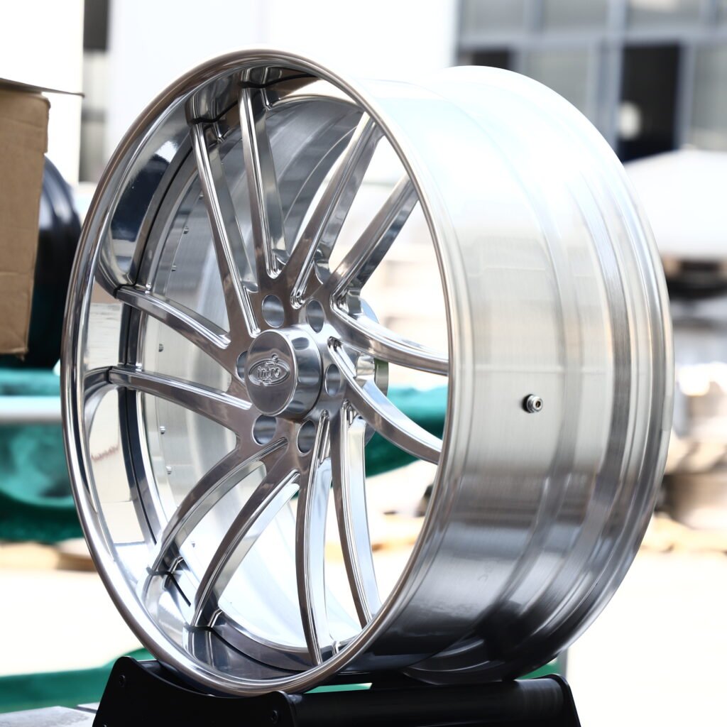 Machined Silver 5-Spoke Y-Design Forged Wheels – Land Rover Defender Vertex Fitment (20-24in, 5x120) view 3