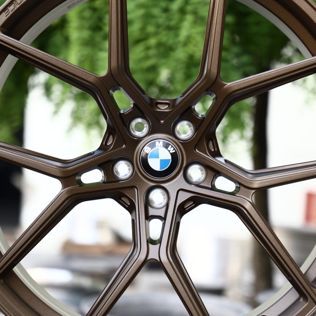BMW M Performance Matte Bronze 5-Spoke Y-Design Forged Wheels – BMW M3 CS Handschalter Fitment (19-21in, 5x112) view 4