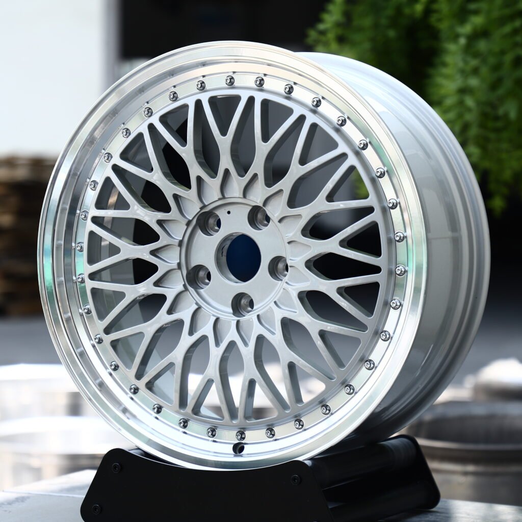 Silver Polished Lip Mesh Multi-Spoke Forged Wheels – BMW M3 CS Handschalter Fitment (19-21in, 5x112) view 2