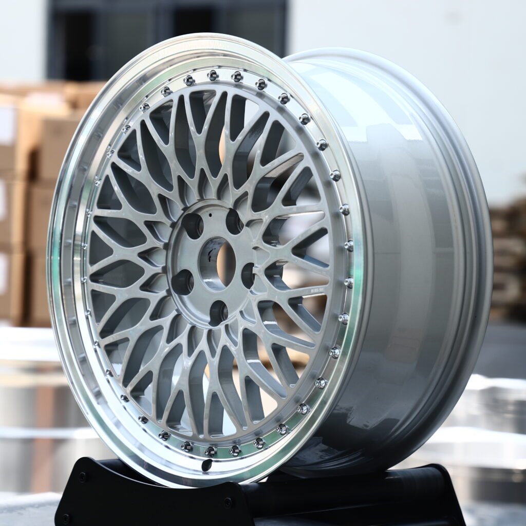 Silver Polished Lip Mesh Multi-Spoke Forged Wheels – BMW M3 CS Handschalter Fitment (19-21in, 5x112) view 3