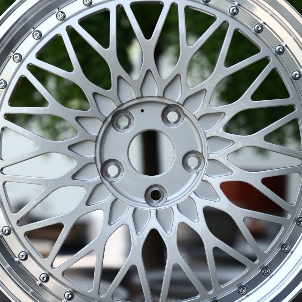 Silver Polished Lip Mesh Multi-Spoke Forged Wheels – BMW M3 CS Handschalter Fitment (19-21in, 5x112) view 4