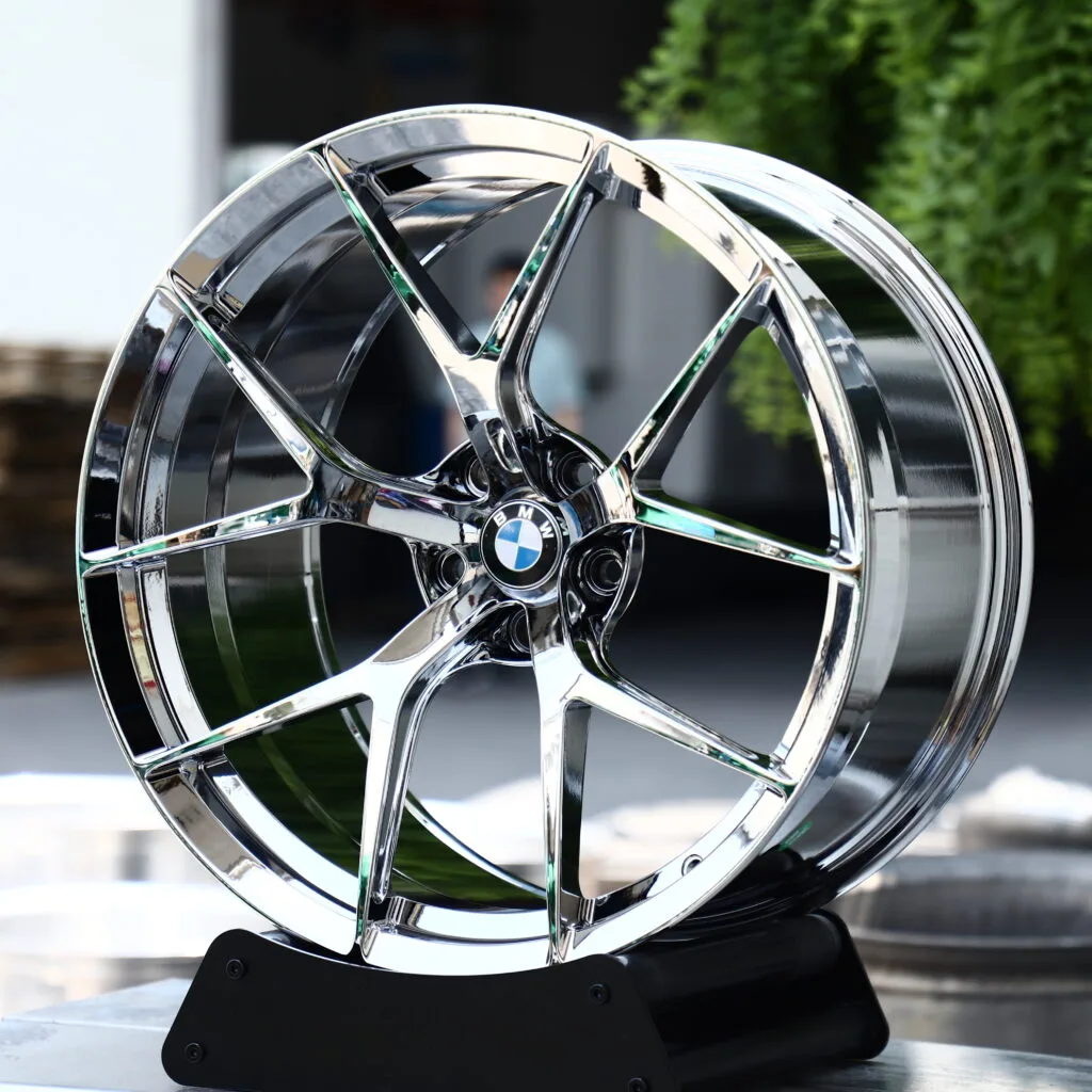 BBS FIR Chrome Silver 5-Spoke Y-Design Forged Wheels – BMW M3 CS Handschalter Fitment (19-21in, 5x112) view 2