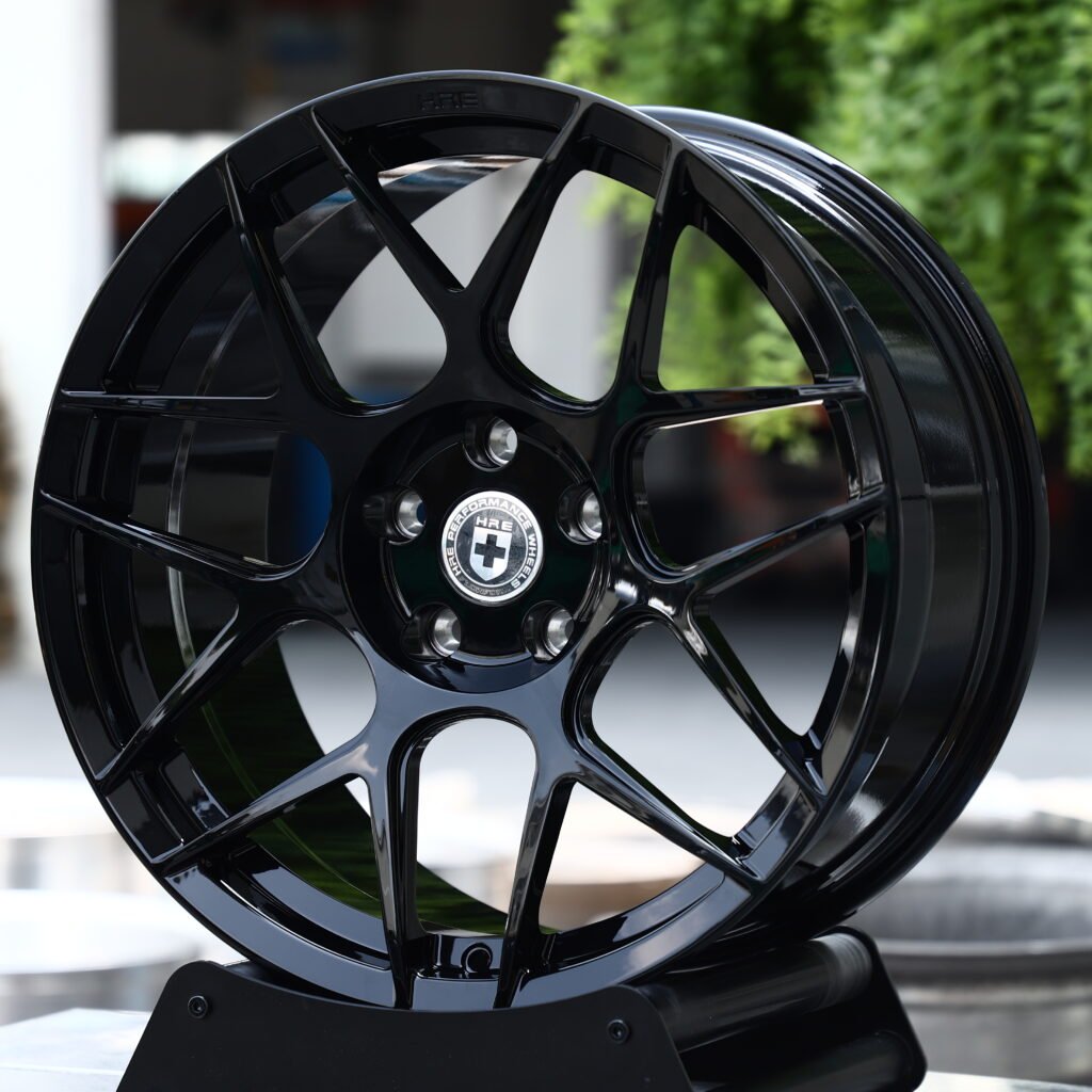 HRE FF01 Gloss Black 5-Spoke Y-Design Forged Wheels – BMW M3 CS Handschalter Fitment (19-21in, 5x112) view 2
