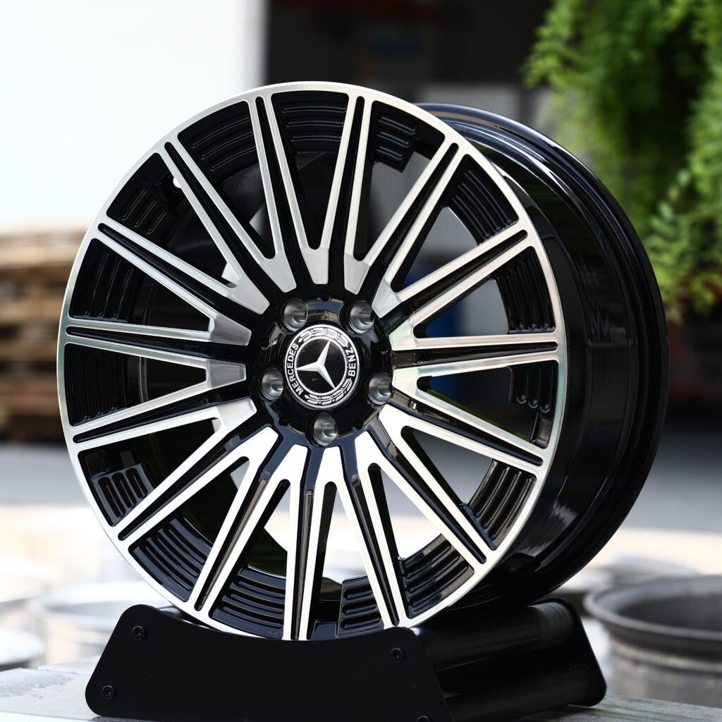 Machined Face 15-Spoke Forged Wheels – Mercedes-Benz S-Class Maybach Fitment (19-22in, 5x112) – Design 2 view 2