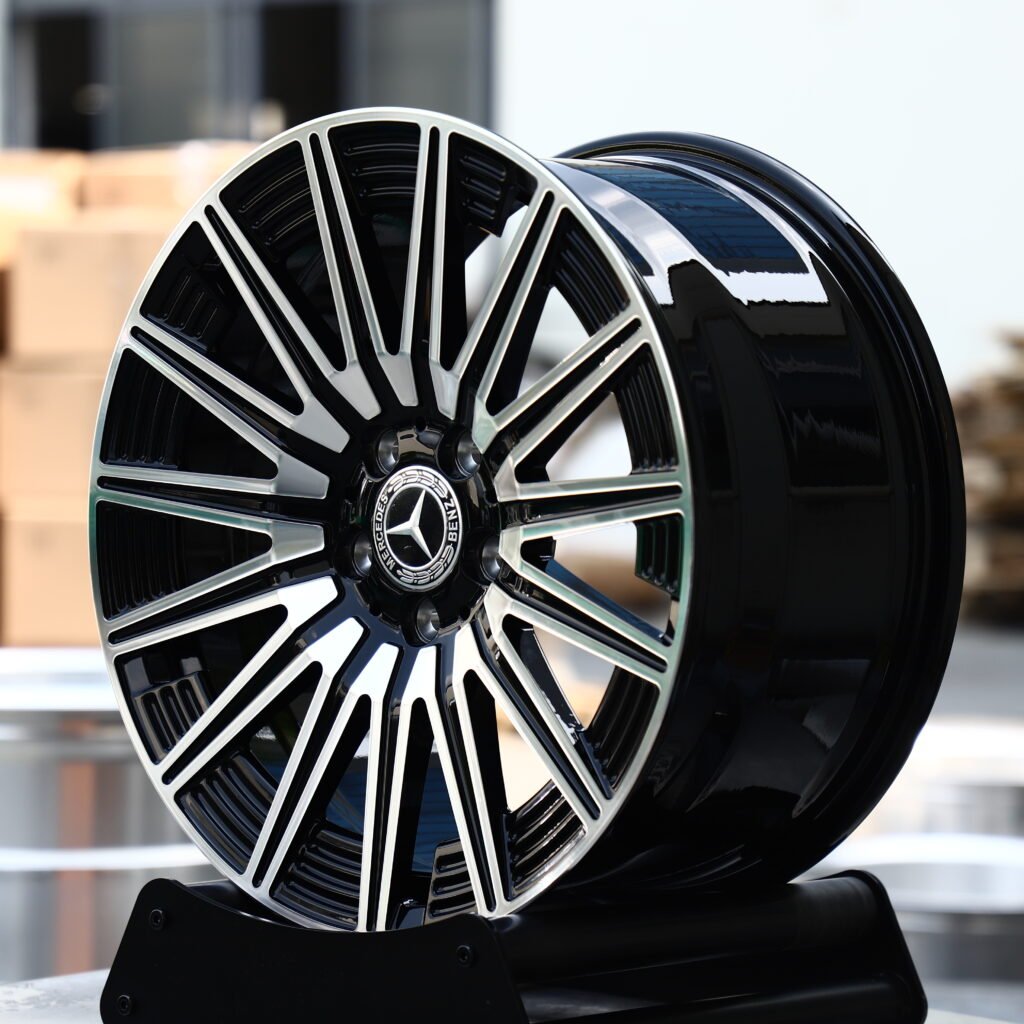 Machined Face 15-Spoke Forged Wheels – Mercedes-Benz S-Class Maybach Fitment (19-22in, 5x112) – Design 2 view 3