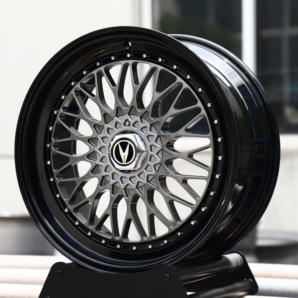 VOSSEN W2 CS Gunmetal Polished Lip Mesh Multi-Spoke Forged Wheels – Mercedes-Benz S-Class Maybach Fitment (19-22in, 5x112) view 2
