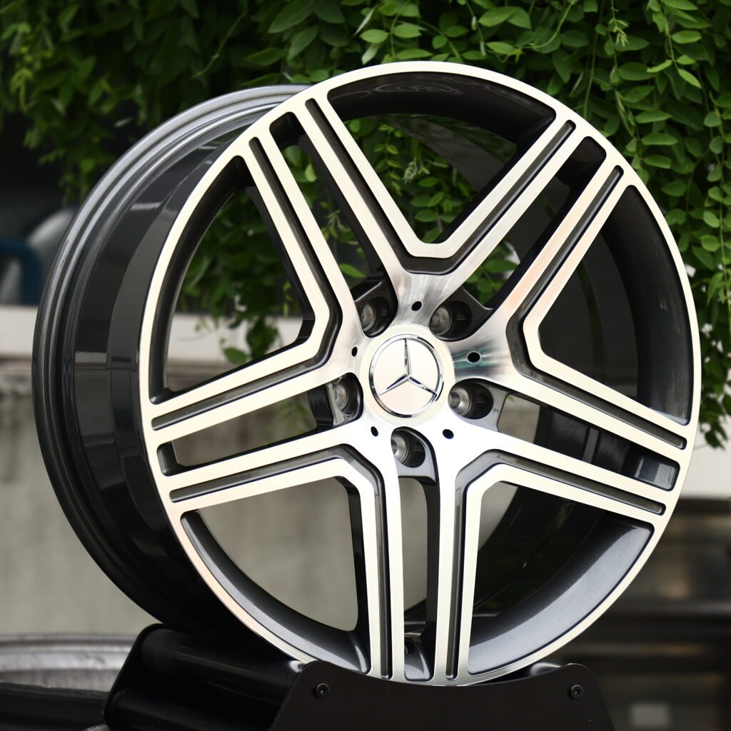 Machined Face 10-Spoke Y-Design Forged Wheels – Mercedes-Benz S-Class Maybach Fitment (19-22in, 5x112) – Design 3 view 2