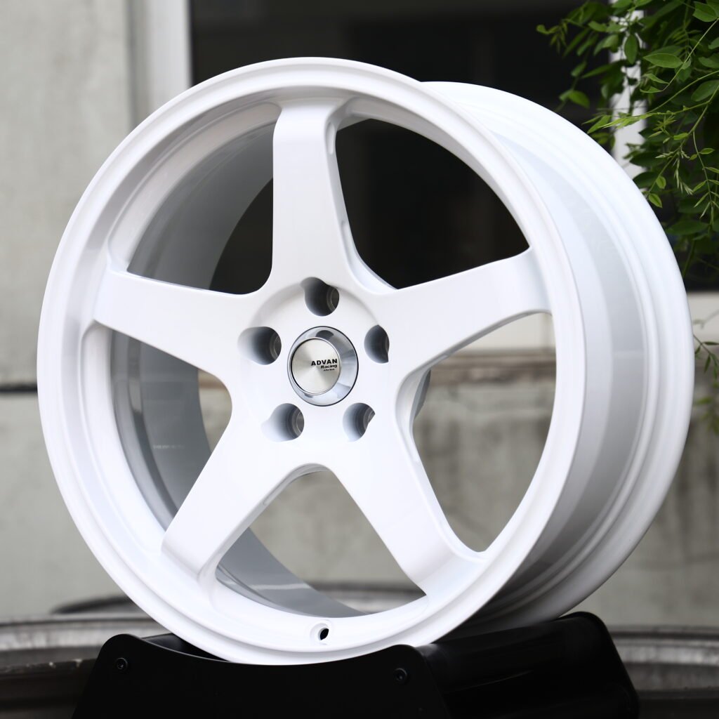ADVAN RACING Gloss White 5-Spoke Forged Wheels – Honda Civic Type R Fitment (18-20in, 5x120) view 2
