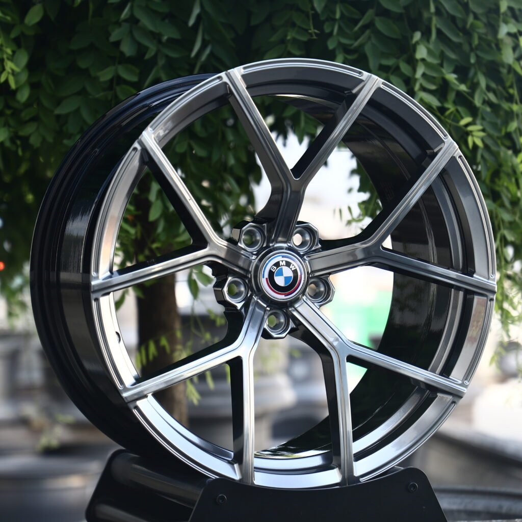BMW Style 437M Metallic Gray 5-Spoke Y-Design Forged Wheels – BMW M3 CS Handschalter Fitment (19-21in, 5x112) view 2