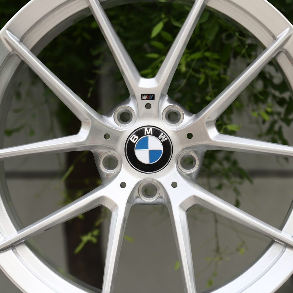BMW M Performance Brushed Silver 5-Spoke Y-Design Forged Wheels – BMW M340i xDrive Sedan Fitment (19-20in, 5x112) view 4