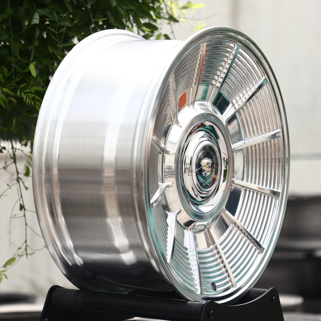 Cadillac Full Polished Chrome Silver Mesh Multi-Spoke Forged Wheels – Cadillac Escalade IQL Fitment (19-26in, 6x132) view 3