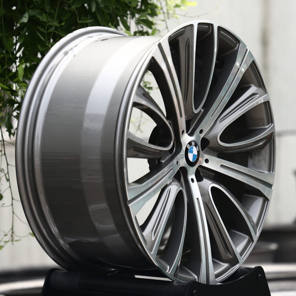 BMW Style 748M Machined Face 10-Spoke Y-Design Forged Wheels – BMW X6 M Competition Fitment (21-23in, 5x112) view 3