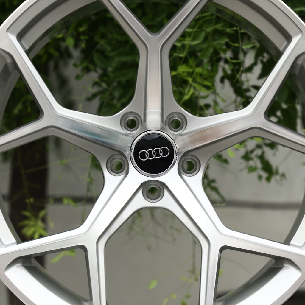 Full Polished Silver 5-Spoke Y-Design Forged Wheels – Audi RS5 Sedan Fitment (20-21in, 5x112) view 4