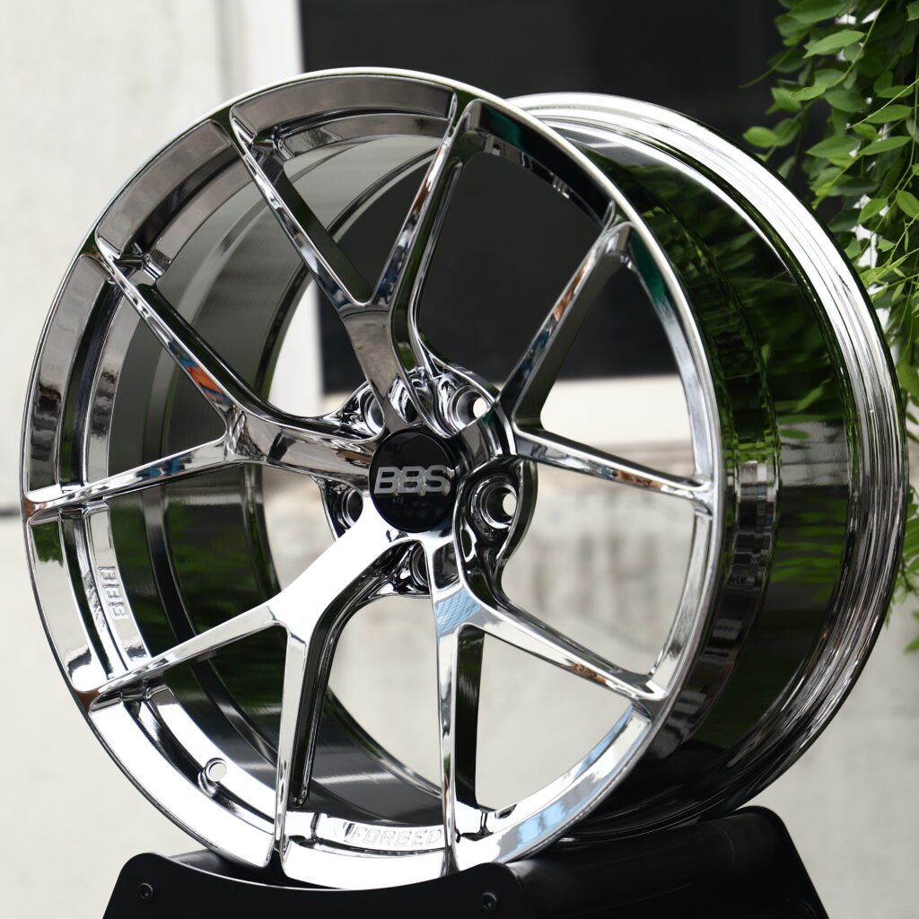 BBS RI D Chrome Silver 5-Spoke Y-Design Forged Wheels – BMW M3 CS Handschalter Fitment (19-21in, 5x112) view 2