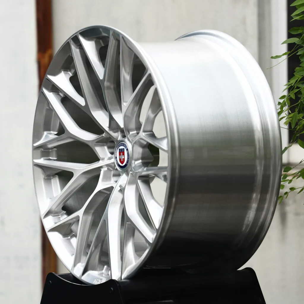 HRE P200 Brushed Silver Mesh Multi-Spoke Forged Wheels – BMW M3 CS Handschalter Fitment (19-22in, 5x112) view 3