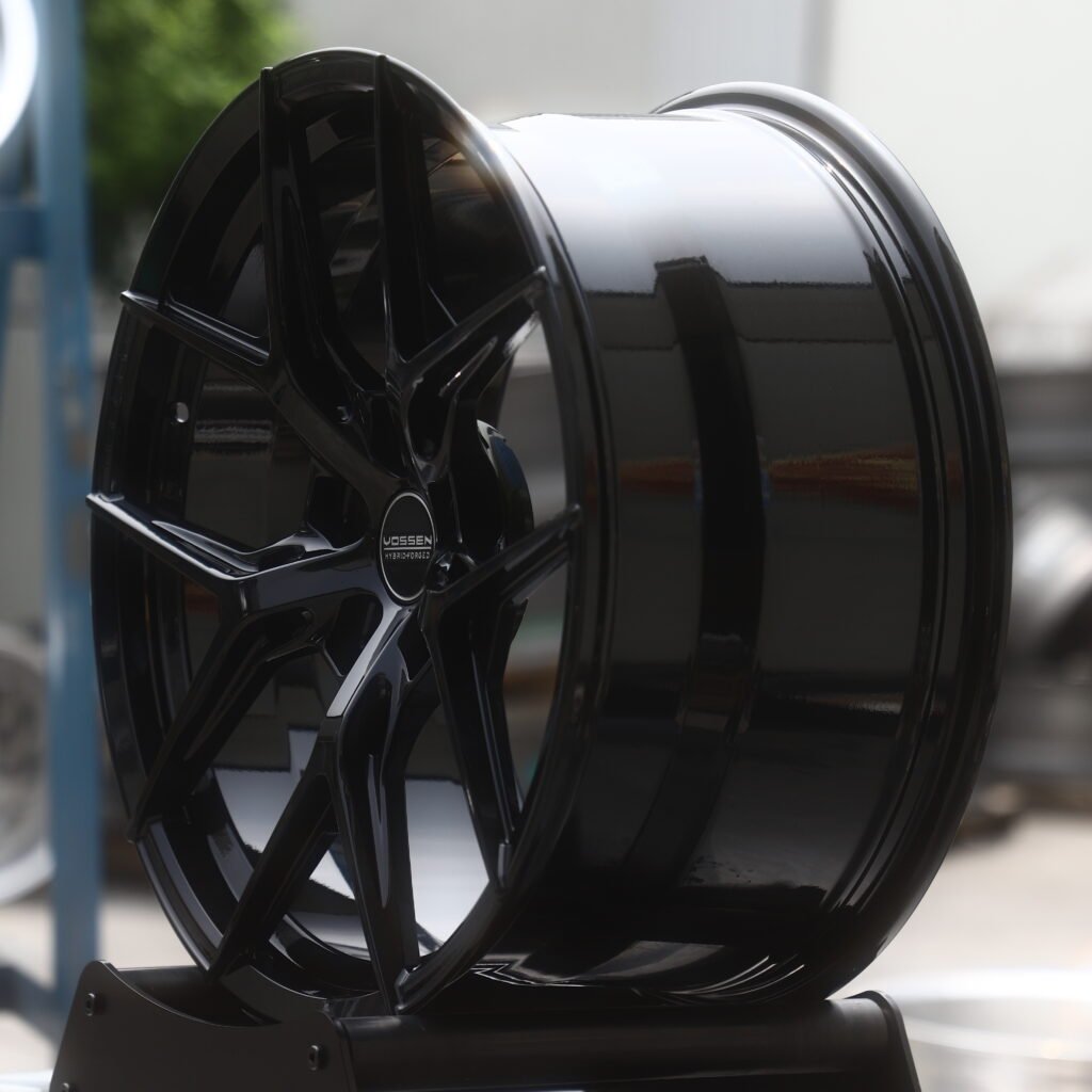 VOSSEN HF 5 Gloss Black 10-Spoke Y-Design Forged Wheels – Mercedes-Benz S-Class Maybach Fitment (19-22in, 5x112) view 3