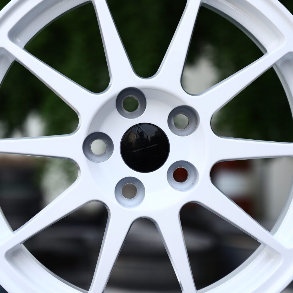 APEX Gloss White Mesh Multi-Spoke Forged Wheels – BMW M3 CS Handschalter Fitment (19-21in, 5x112) view 4
