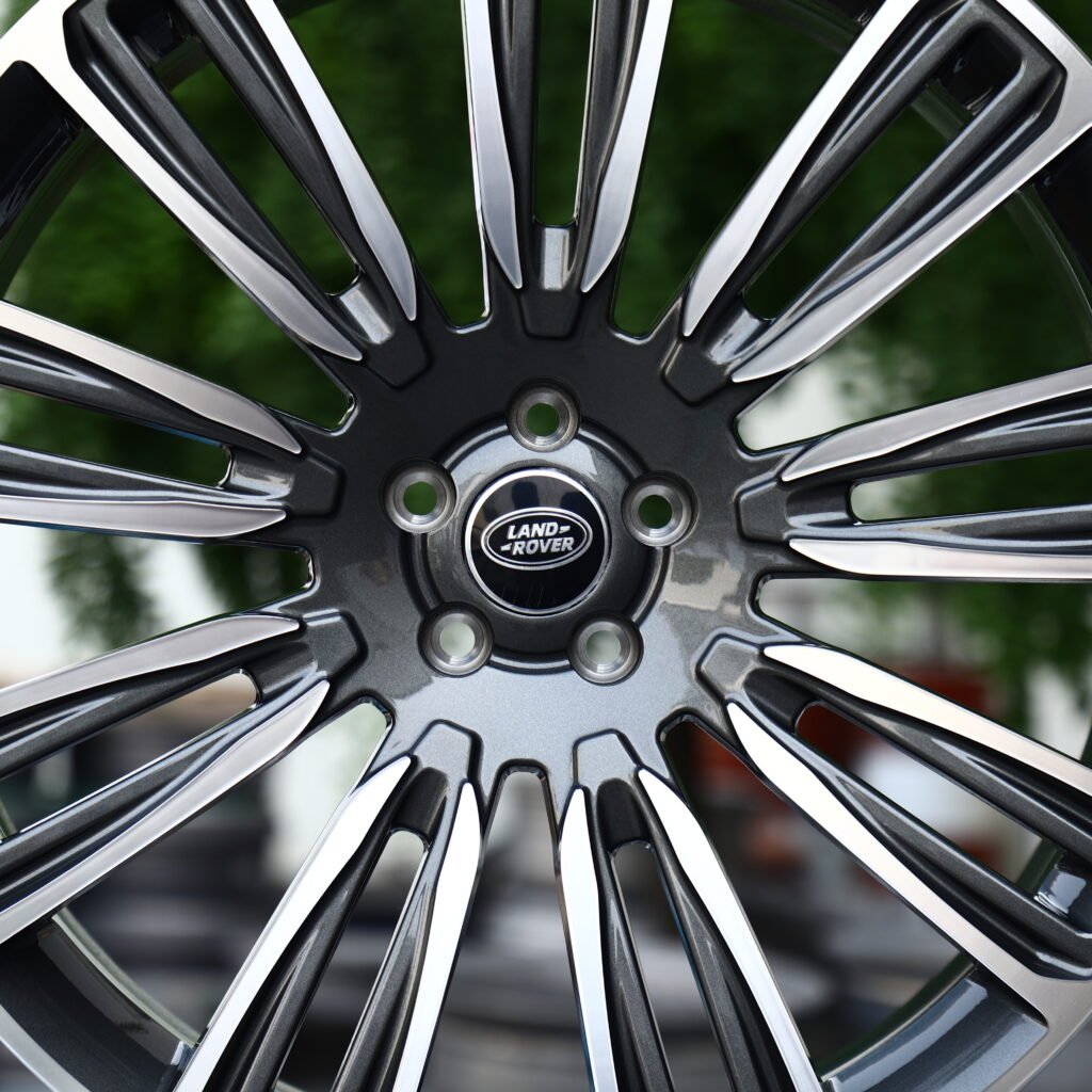 Land Rover Machined Face 20-Spoke Forged Wheels – Land Rover Defender Vertex Fitment (20-24in, 5x120) – Design 2 view 4