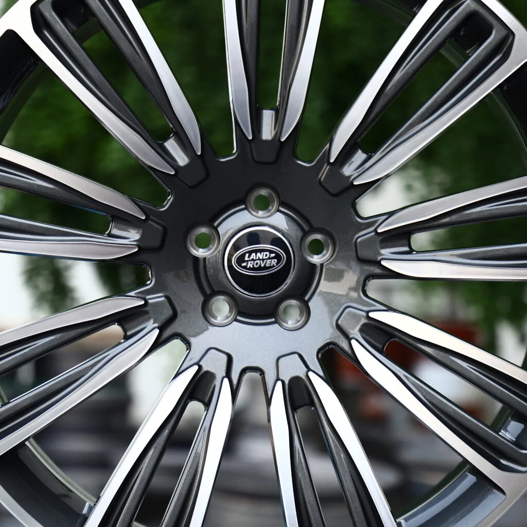 Land Rover Machined Face 20-Spoke Forged Wheels – Land Rover Defender Vertex Fitment (20-24in, 5x120) – Design 2 view 4