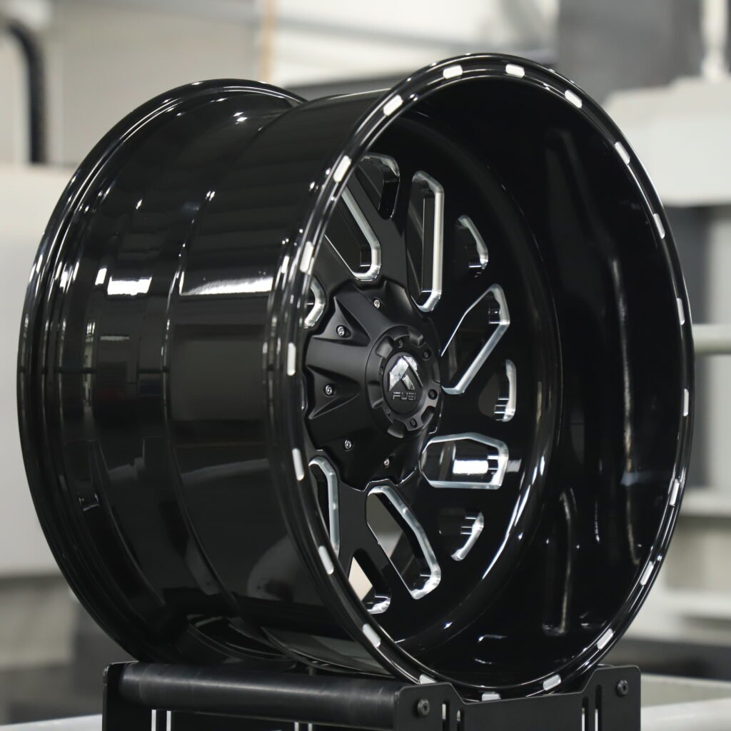 Fuel Off-Road Gloss Black Milled Wheels – Ford F-350 Fitment (20-22in, 8×170) Реплика кованых дисков