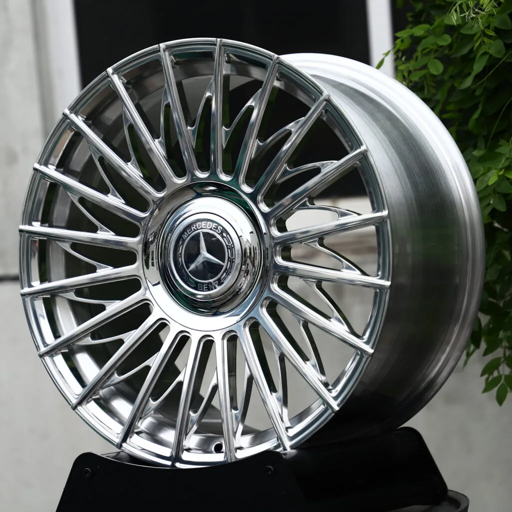 VOSSEN S17 Full Polished Chrome Silver 15-Spoke Forged Wheels – Mercedes-Benz S-Class Maybach Fitment (19-22in, 5x112) view 2