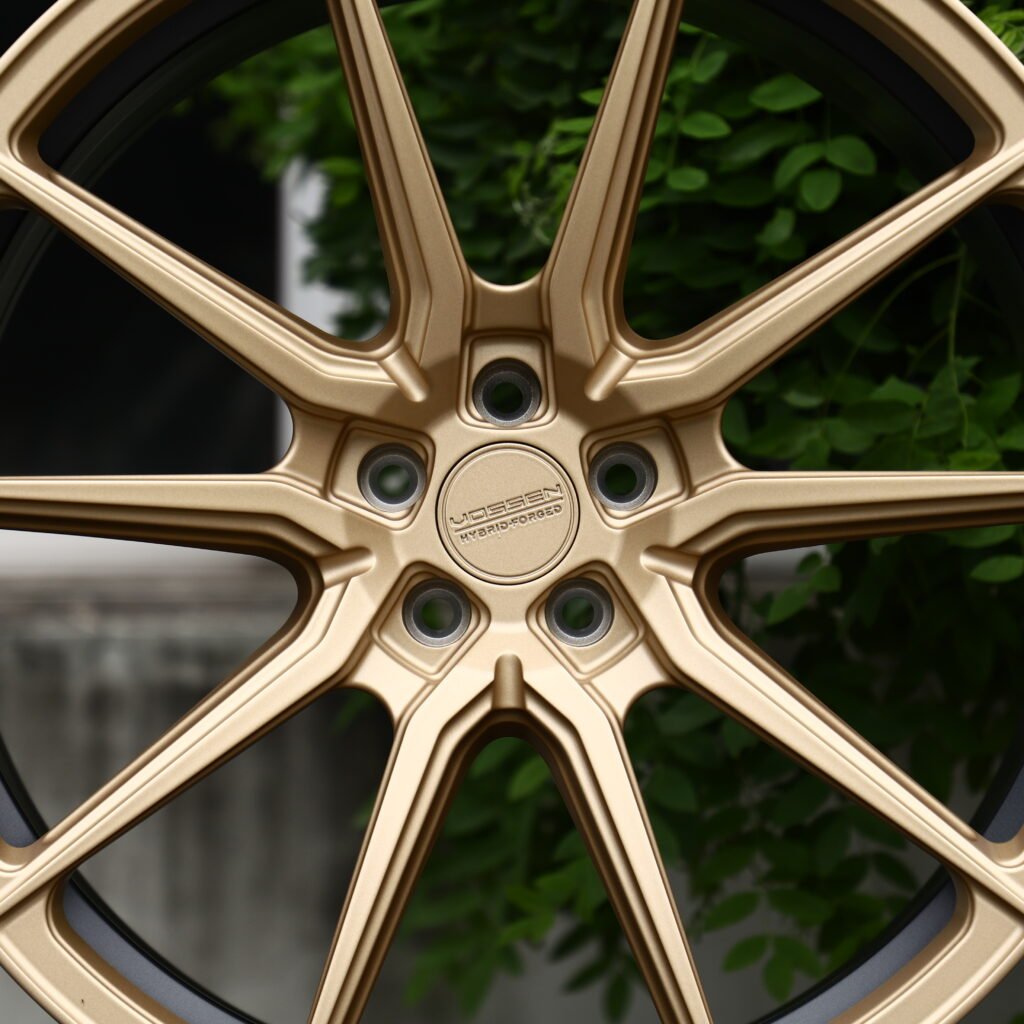 VOSSEN HF 2 Bronze Gold 5-Spoke Y-Design Forged Wheels – Mercedes-Benz S-Class Maybach Fitment (19-22in, 5x112) view 4