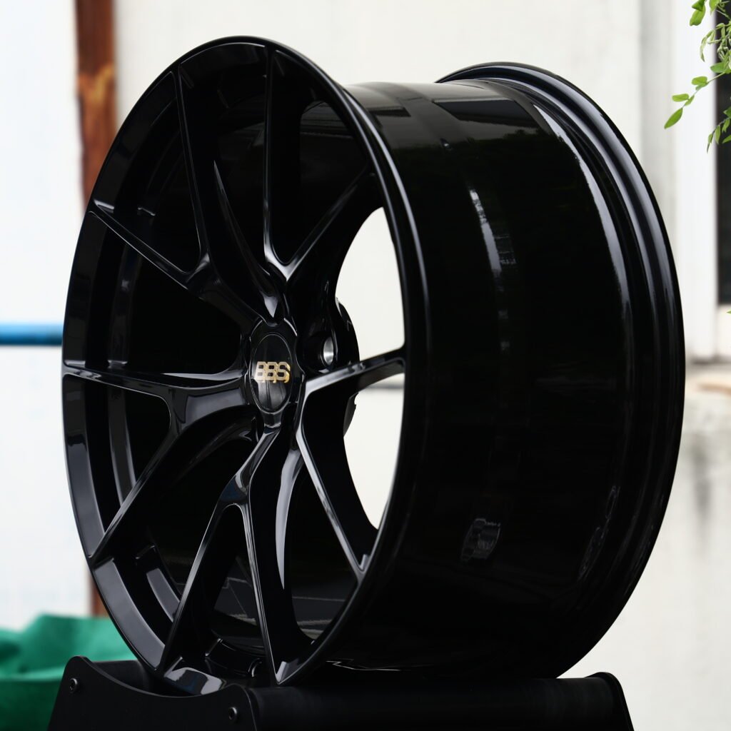 BBS FI R Gloss Black 5-Spoke Y-Design Forged Wheels – BMW M3 CS Handschalter Fitment (19-21in, 5x112) view 3