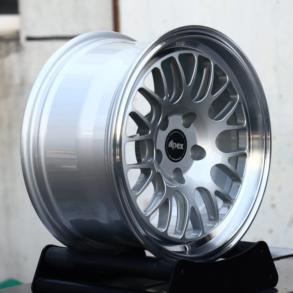 APEX Brushed Silver Polished Lip Mesh Multi-Spoke Forged Wheels – BMW M3 CS Handschalter Fitment (19-21in, 5x112) view 3