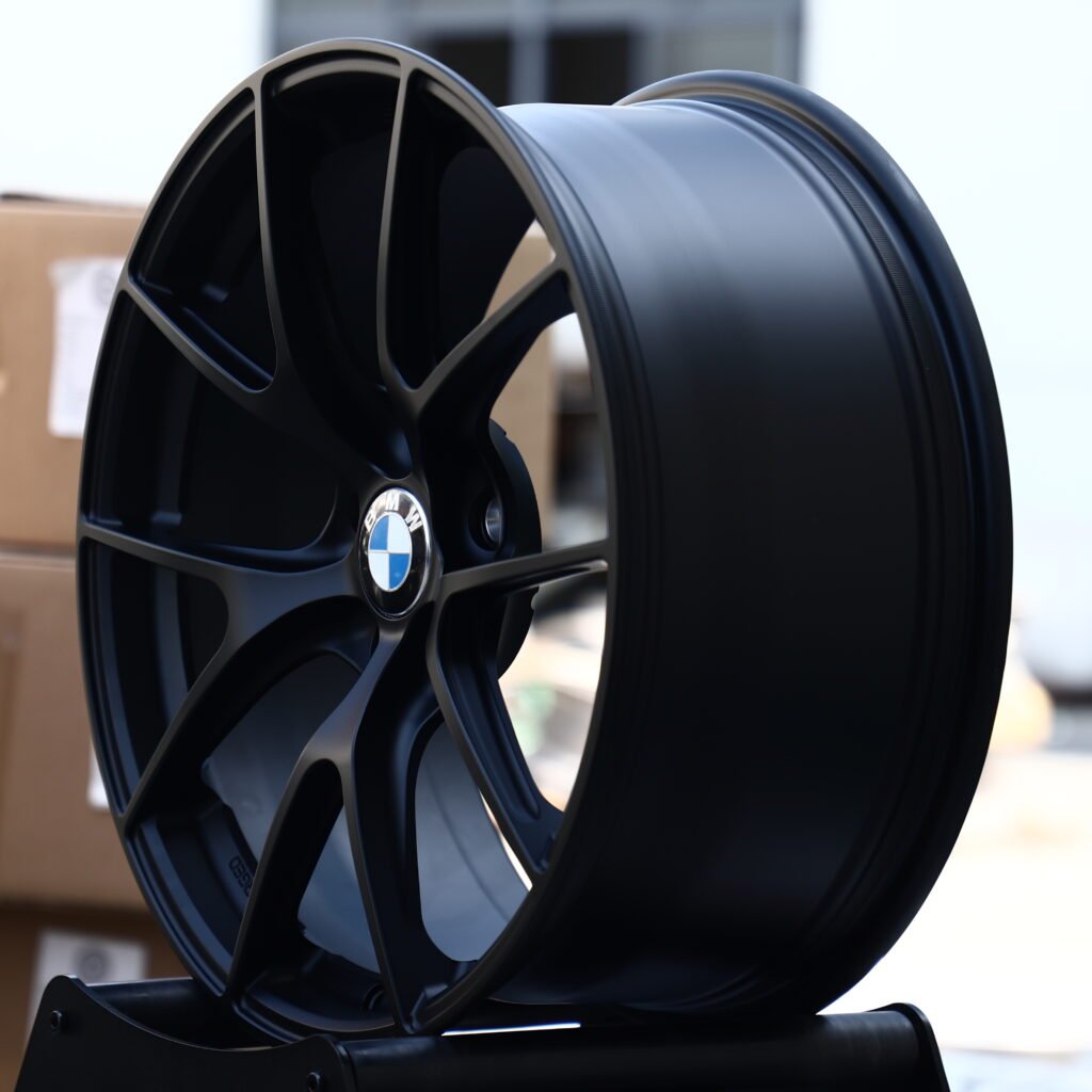 BMW Monoblock Matte Black 5-Spoke Y-Design Forged Wheels – BMW M3 CS Handschalter Fitment (19-21in, 5x112) view 3