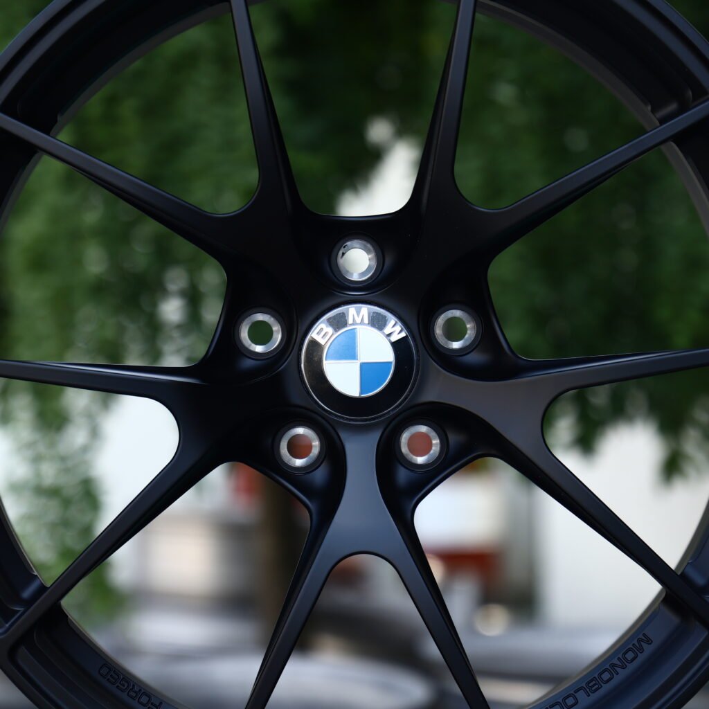 BMW Monoblock Matte Black 5-Spoke Y-Design Forged Wheels – BMW M3 CS Handschalter Fitment (19-21in, 5x112) view 4