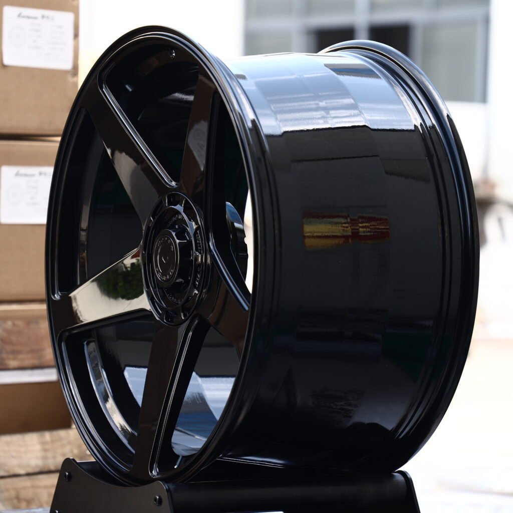 Porsche AURA252 Space Gray 5-Spoke Y-Design Forged Wheels – Porsche 911 Turbo S Fitment (19-21in, 5x130) view 3