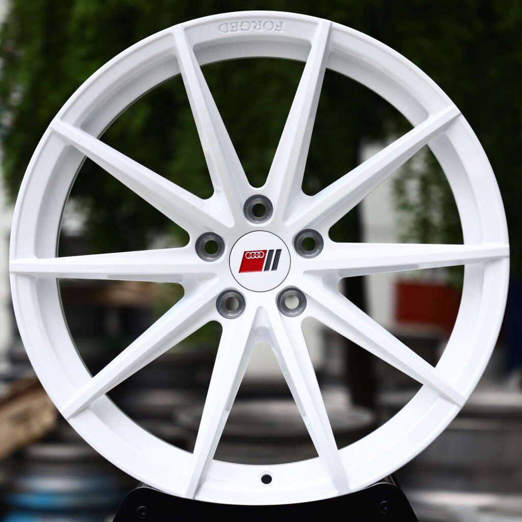 ABT Gloss White 10-Spoke Y-Design Forged Wheels – Audi RS5 Sedan Fitment (20-21in, 5×112) Реплика кованых дисков