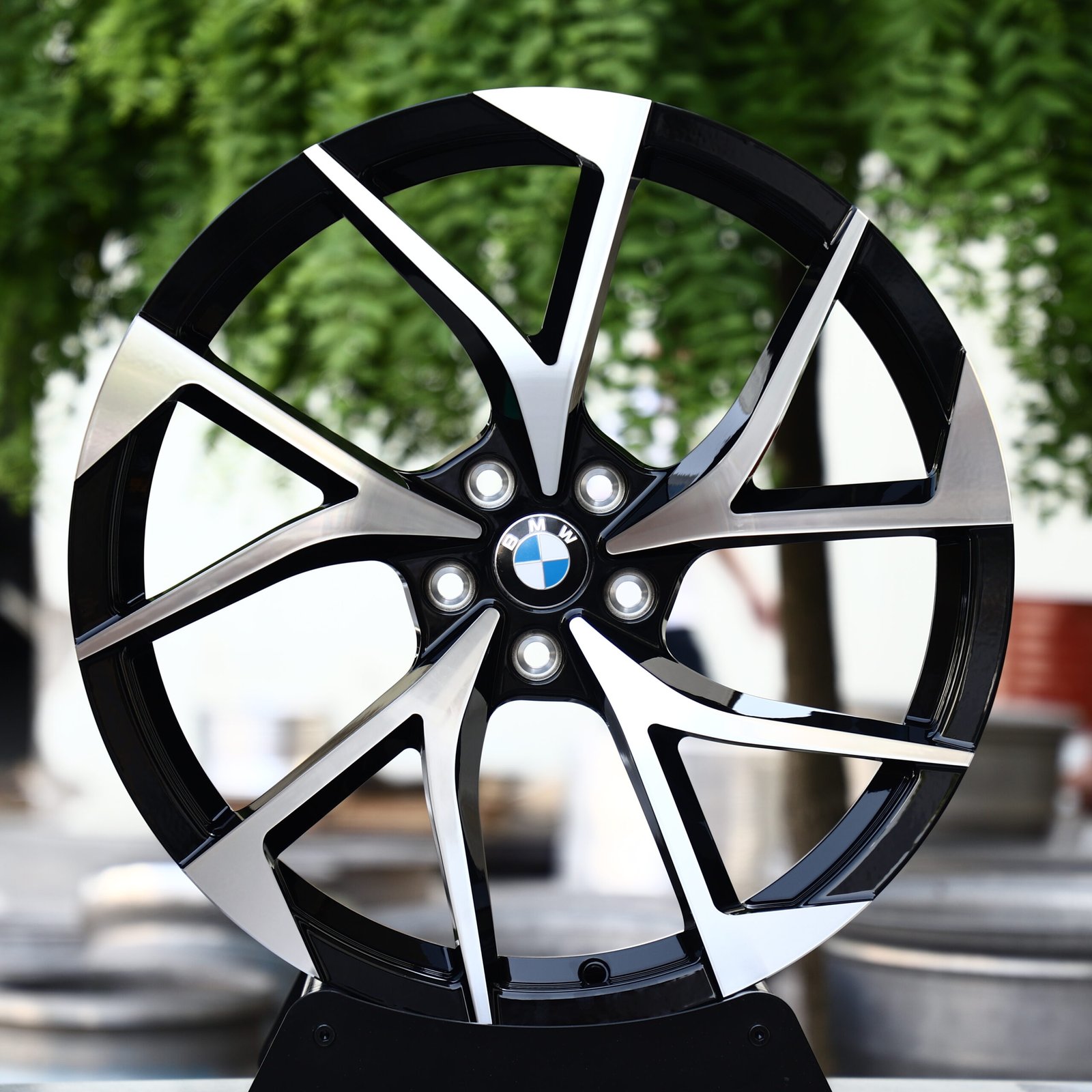 BMW Style 437M Machined Face 5-Spoke Y-Design Forged Wheels – BMW M340i xDrive Sedan, front view