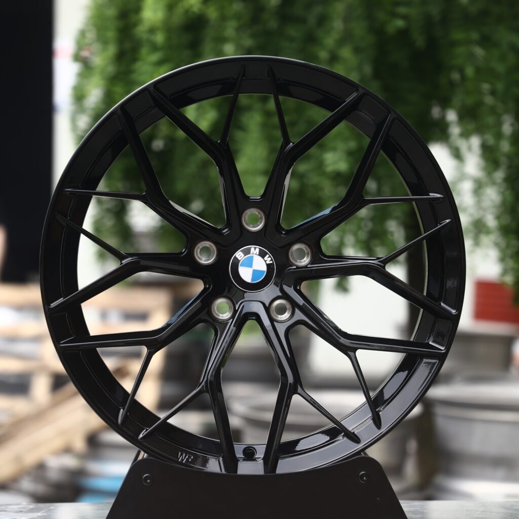 BMW Style 636M Gloss Black Mesh Multi-Spoke Forged Wheels – BMW M3 CS Handschalter Fitment (19-21in, 5×112) Реплика кованых дисков